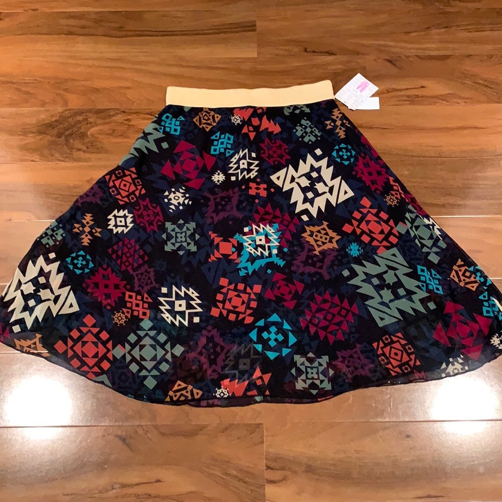 NWT LuLaRoe Lola Midi Skirt Black green orange tan southwest Aztec Size Medium